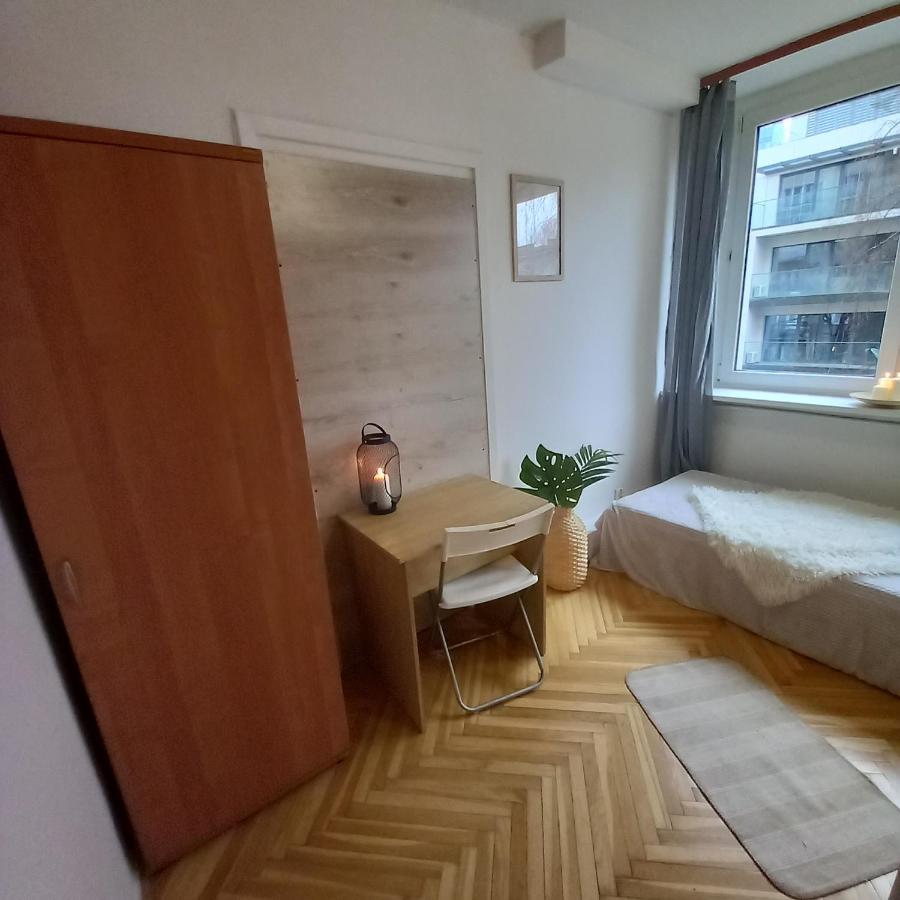 Regem Pokoje Zlota Varşova Dış mekan fotoğraf